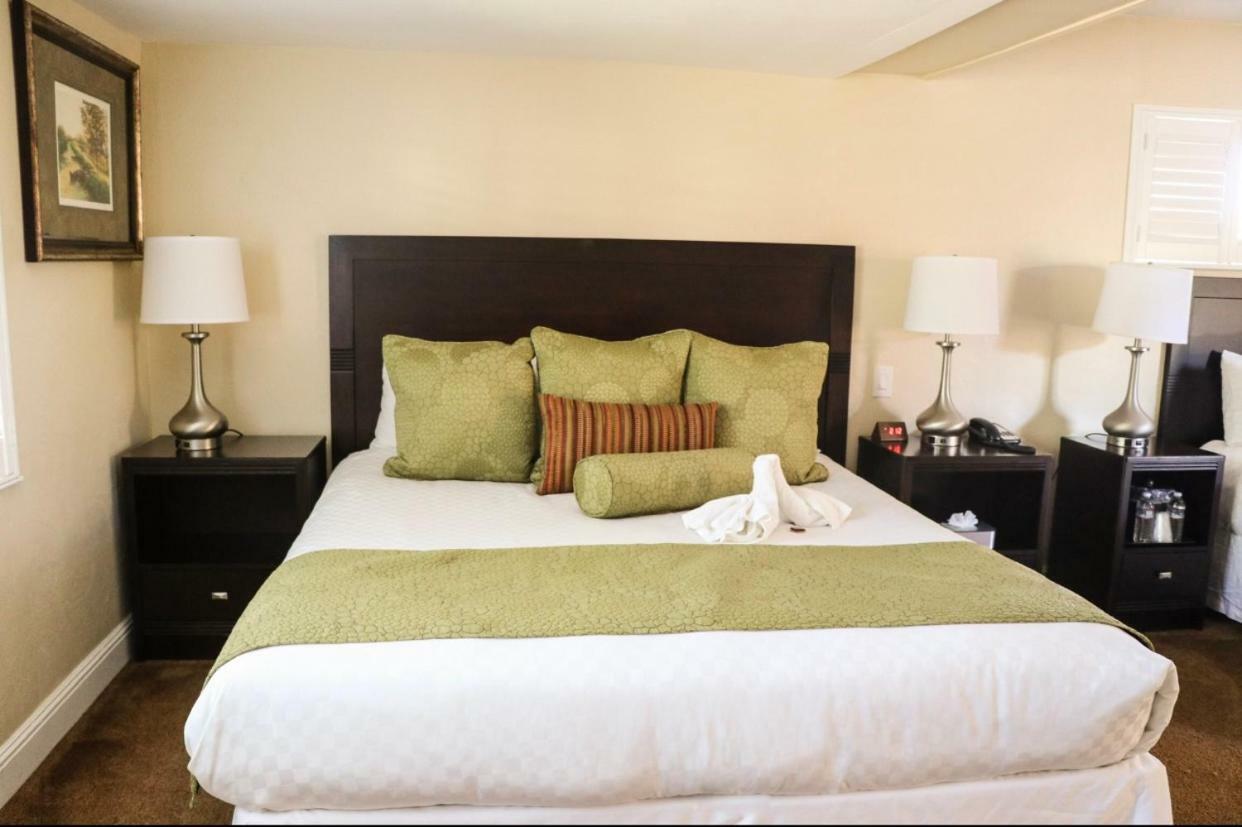 Country Inn Motel Palo Alto Ngoại thất bức ảnh